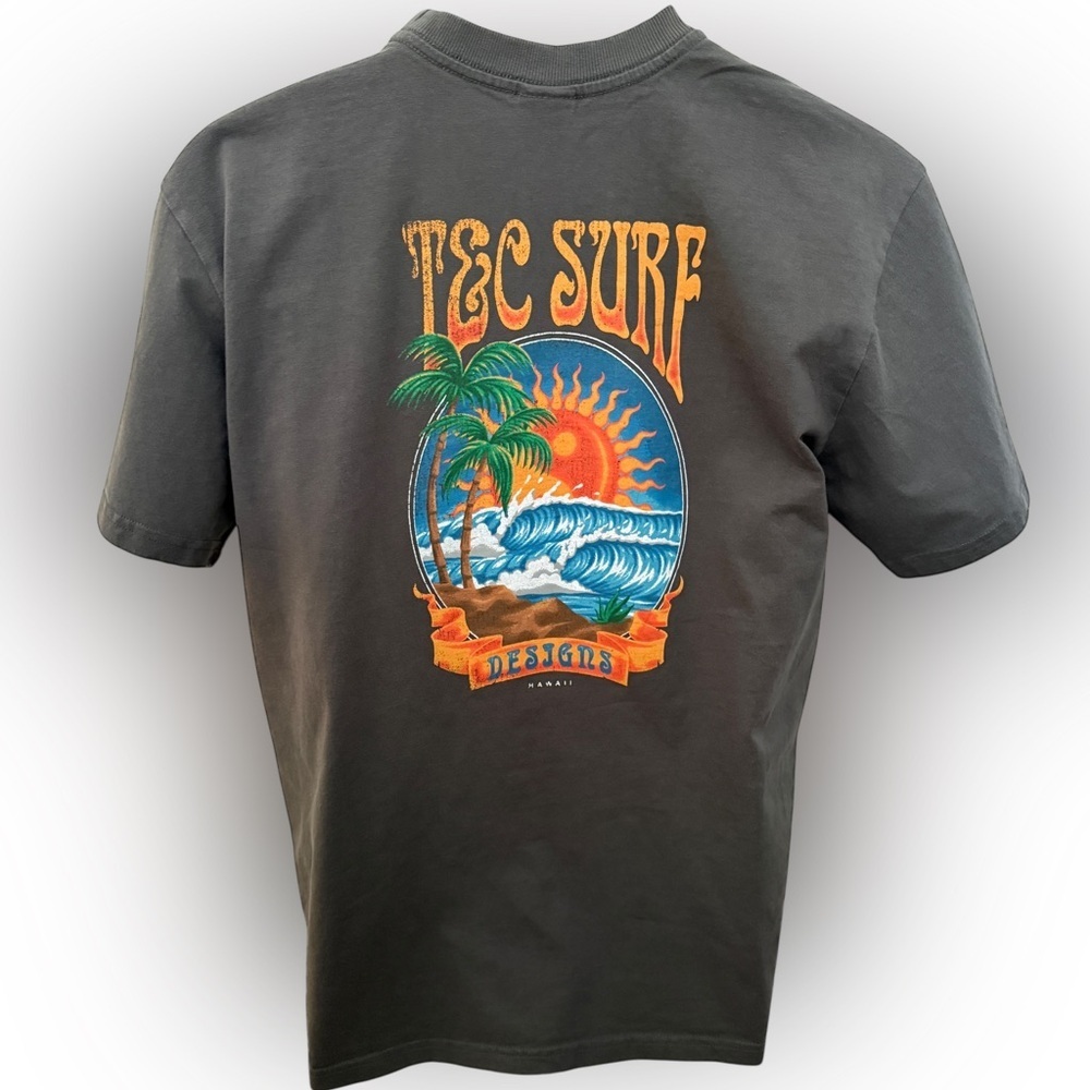 T&C Surf Designs Hawaii “Surf & Sun” Tee Shirt Men S Small